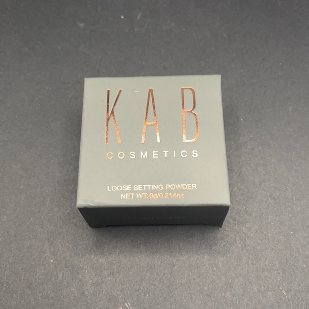NIB KAB Loose Setting Powder